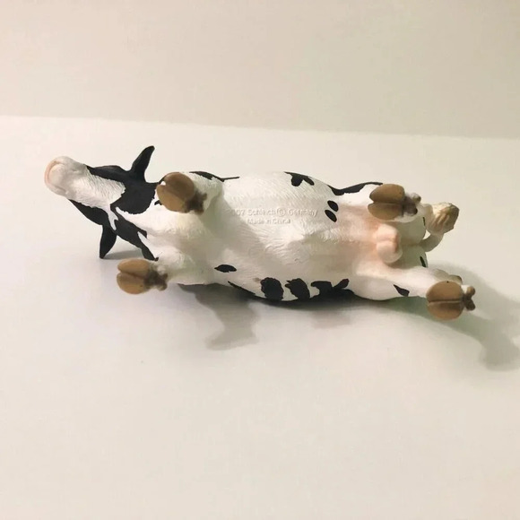 2007 Schleich Holstein Bull  Cow Dairy Farm Figure Black and White - Picture 8 of 14